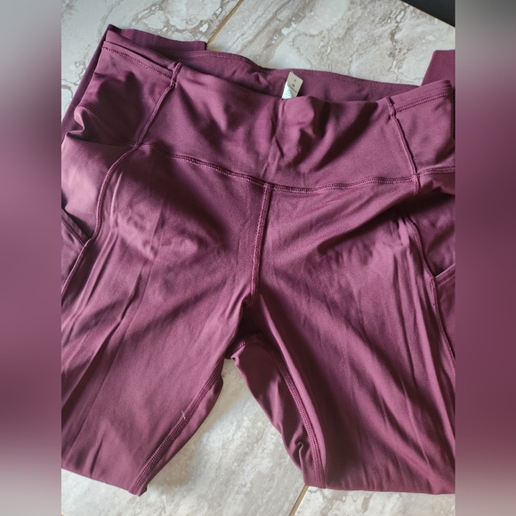 Lululemon leggings 💜 - Picture 7 of 7